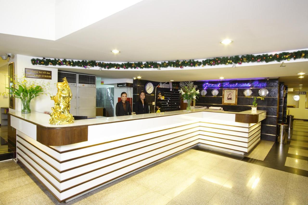 Grand Business Inn Bangkok Bagian luar foto