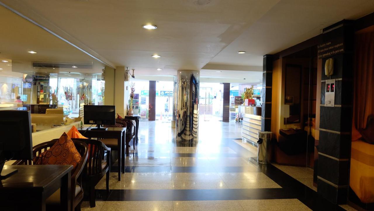 Grand Business Inn Bangkok Bagian luar foto