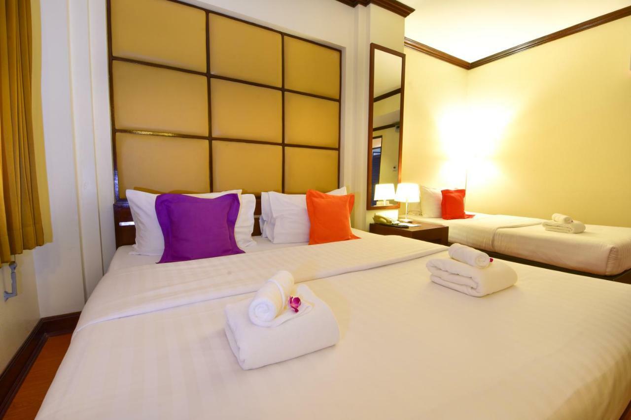 Grand Business Inn Bangkok Bagian luar foto
