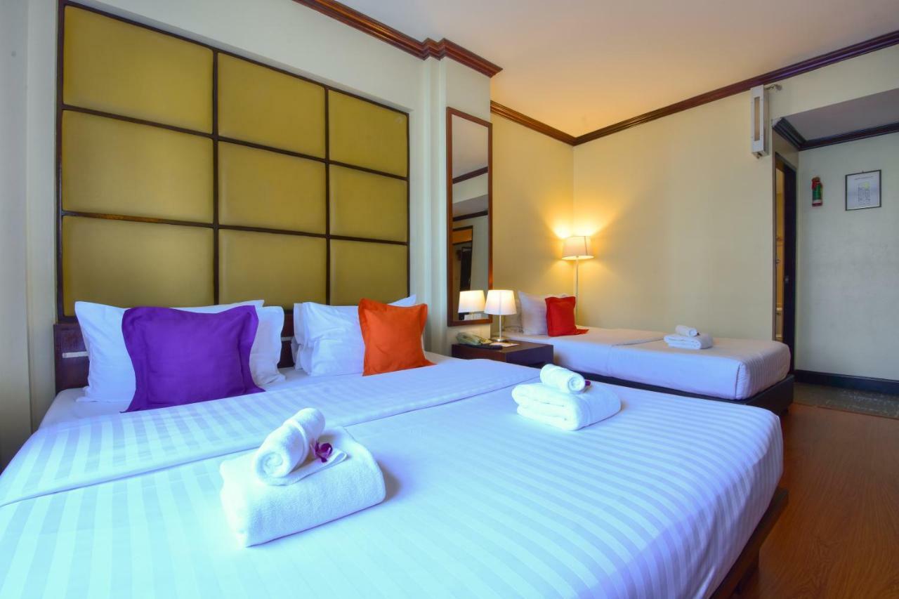 Grand Business Inn Bangkok Bagian luar foto